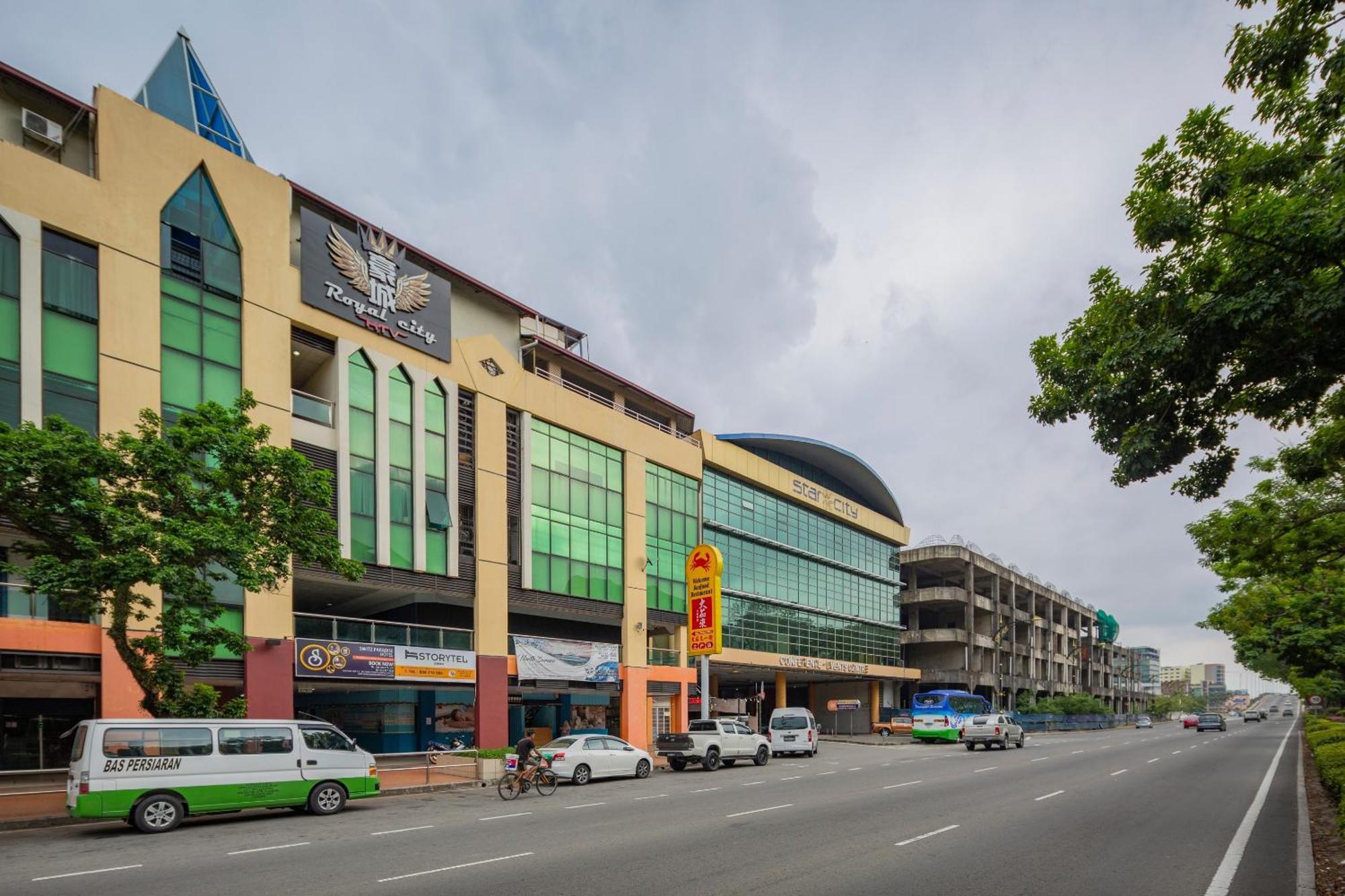 Hotel OYO 218 Storytel Kota Kinabalu Zewnętrze zdjęcie